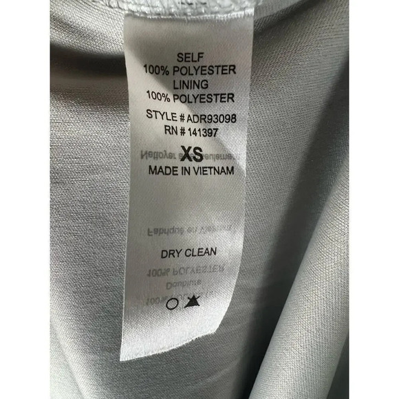 ASTR The Label Black Floral Print Mock Neck Open Back Shift Dress Women Size XS - Picture 6 of 6